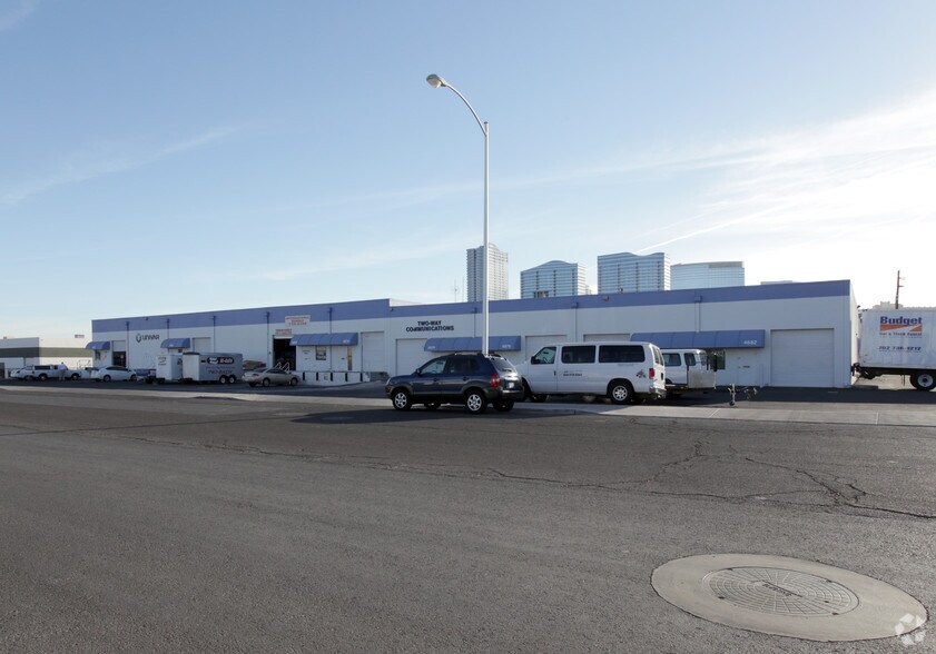 More Photos Of 3730-3750 Tompkins Ave, Las Vegas Warehouse For Lease