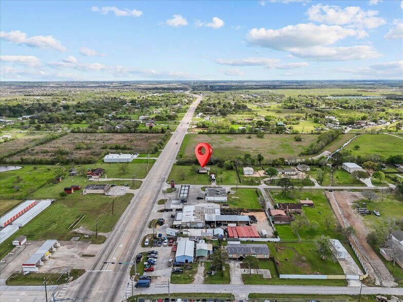 More Photos Of 11703 FM 1764 Rd, Santa Fe Specialty For Sale