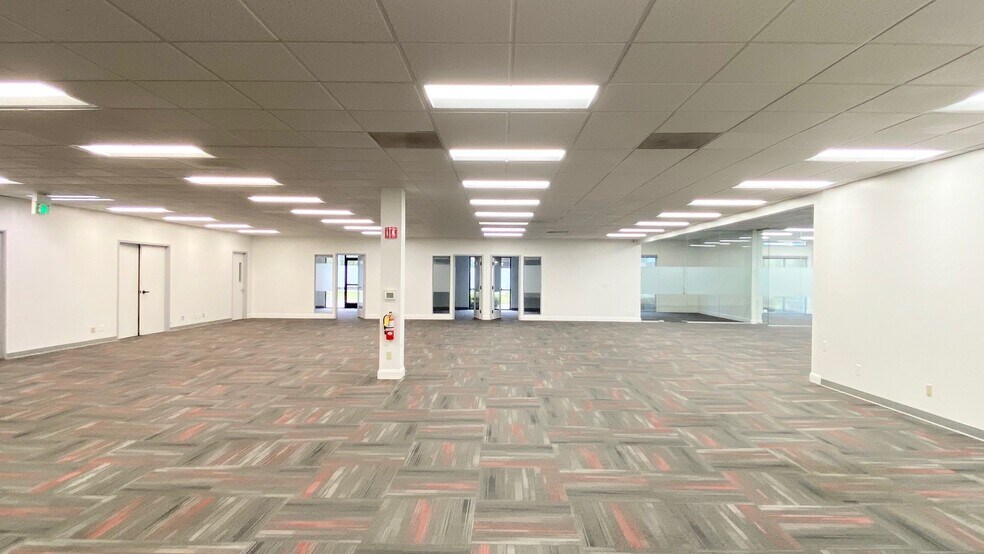More Photos Of 928-930 Benecia Ave, Sunnyvale Research And Development For Lease