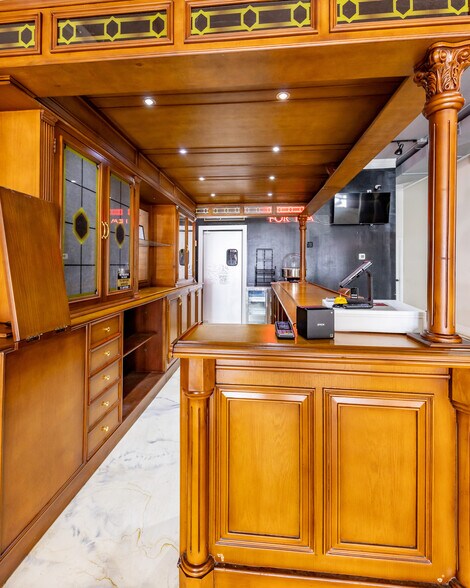 More Photos Of 106-108 N Church St, Thomaston Storefront For Sale