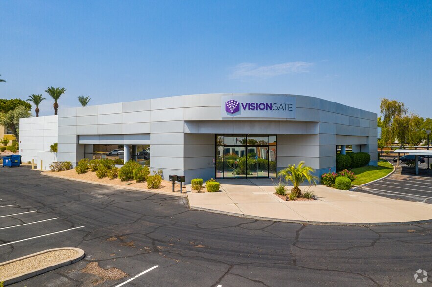 More Photos Of 10220 S 51st St, Phoenix Research And Development For Lease