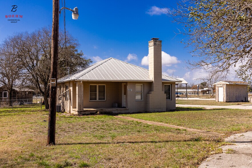More Photos Of 601 Peterson Farm Rd, Kerrville Land For Sale