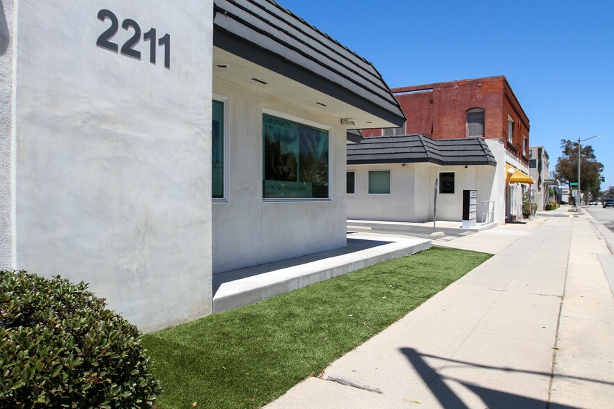 More Photos Of 2207-2211 W Torrance Blvd, Torrance Loft Creative Space For Lease