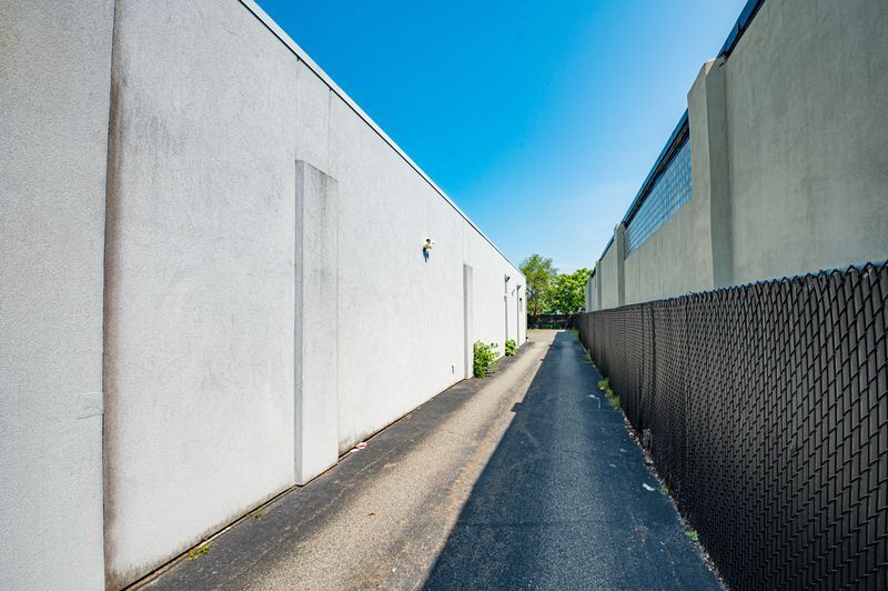 More Photos Of 71 Gazza Blvd, Farmingdale Office For Lease