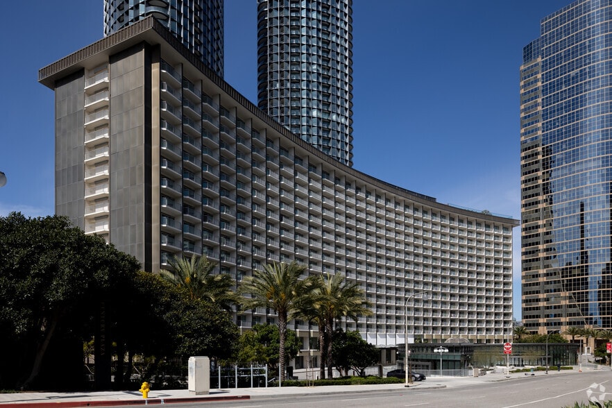 More Photos Of 10200 Constellation Blvd, Los Angeles Hotel For Lease