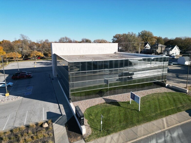 More Photos Of 2900 O St, Lincoln Office For Lease