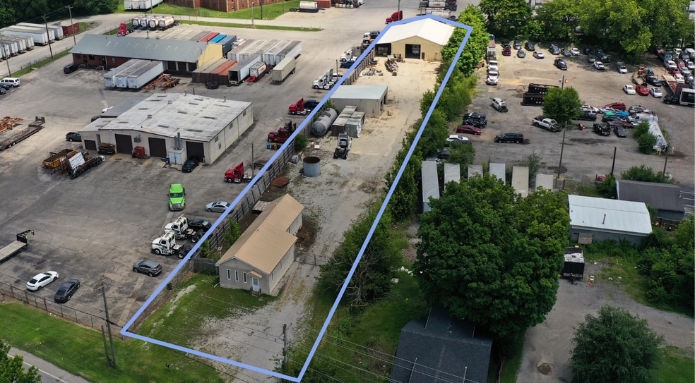 More Photos Of 3111 Dixie Hwy, Louisville Warehouse For Sale