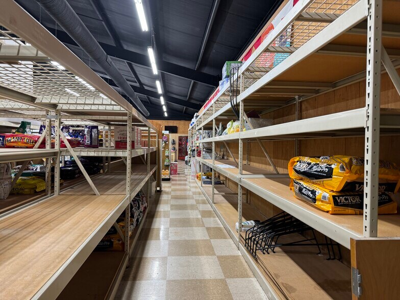 More Photos Of 1708 E Broad Ave, Rockingham General Retail For Sale