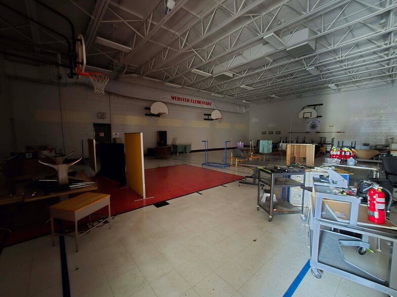 More Photos Of 613 Mulberry st, Yankton Specialty For Sale