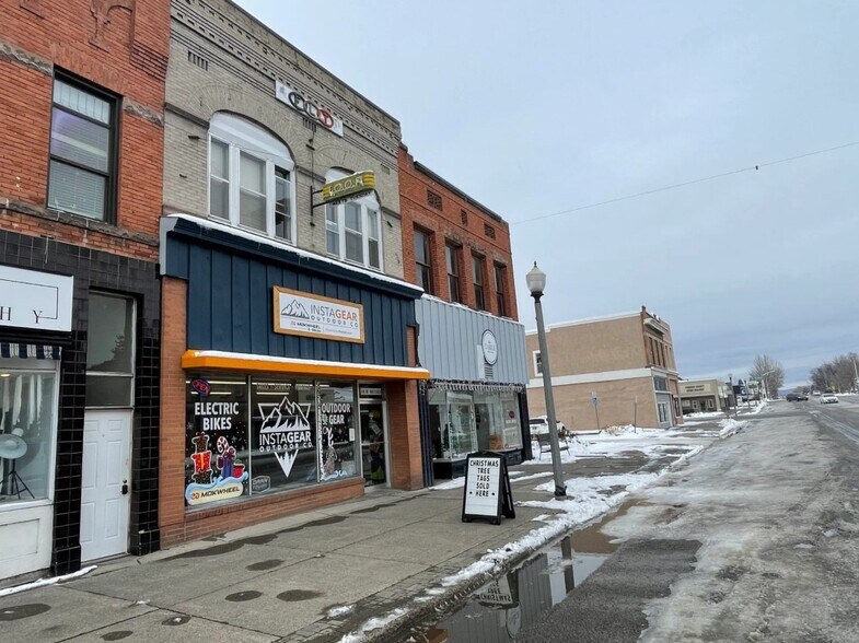Primary Photo Of 23 N Bridge St, Saint Anthony Storefront Retail Residential For Sale