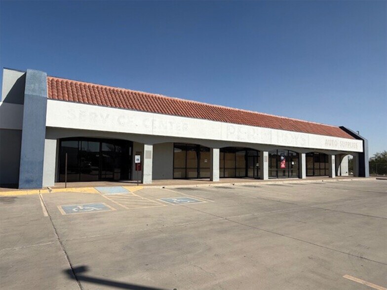 More Photos Of 200 S Americas Ave, El Paso Auto Repair For Lease