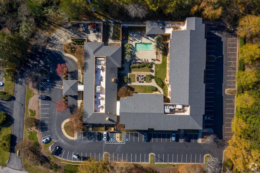 More Photos Of 3990 Sheraton Dr, Macon-Bibb Hotel For Sale