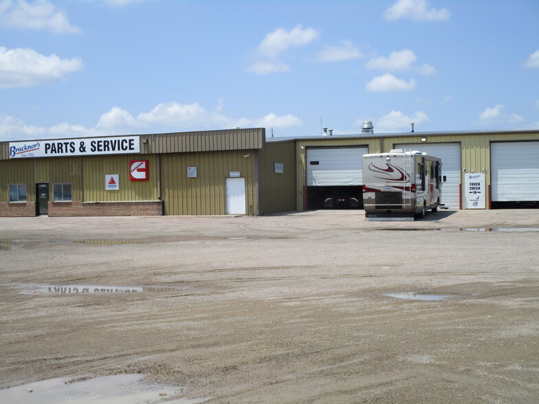 Primary Photo Of 2509 N Taylor Ave, Garden City Industrial For Sale