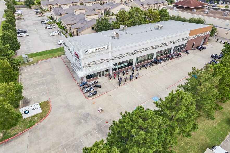 More Photos Of 198 Ed English Dr, Shenandoah General Retail For Sale