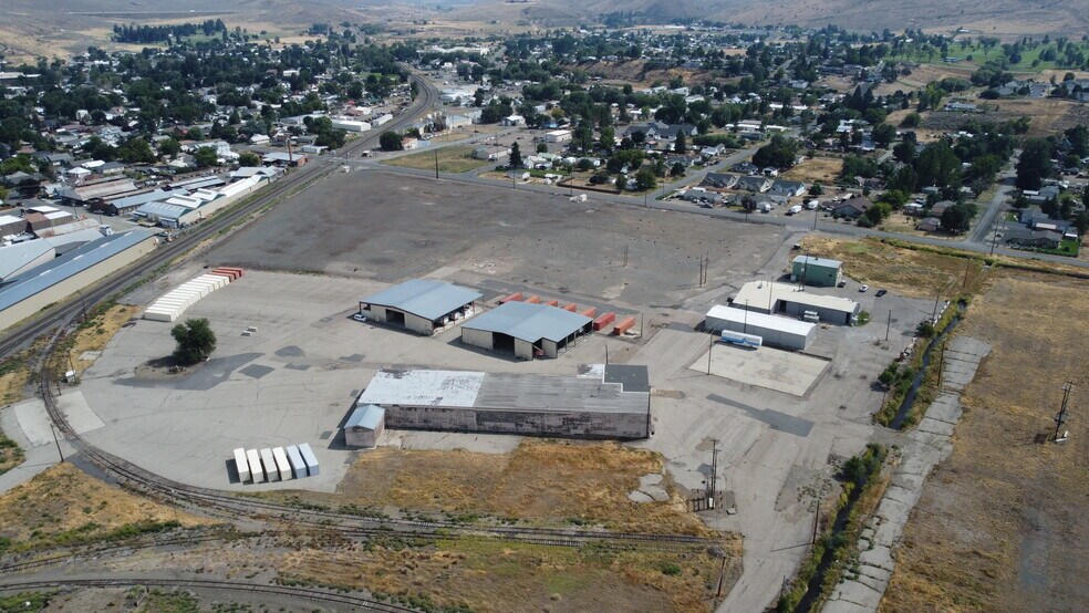 More Photos Of 3001 Broadway Ave, Baker City Land For Sale