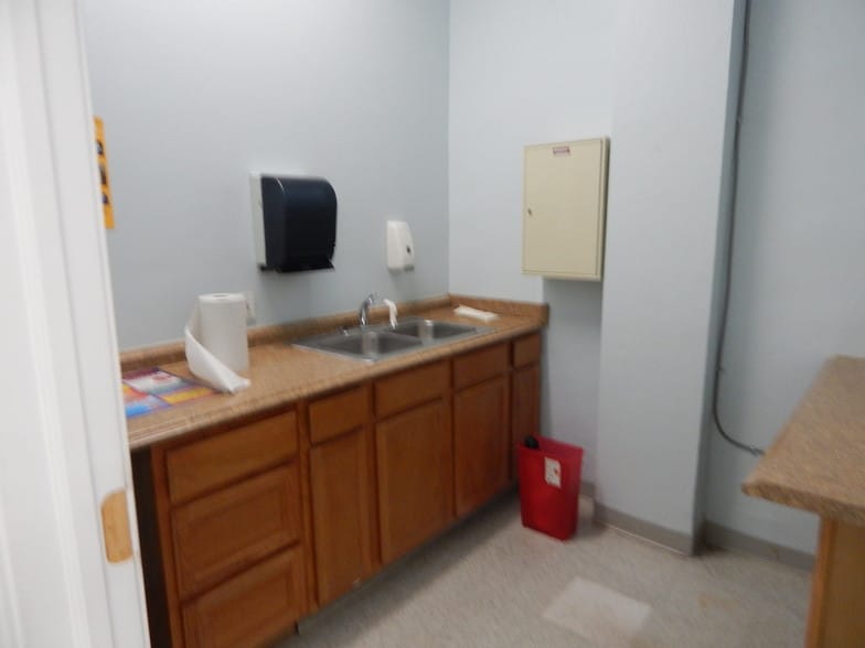 More Photos Of 10 Peterboro St, Detroit Apartments For Sale