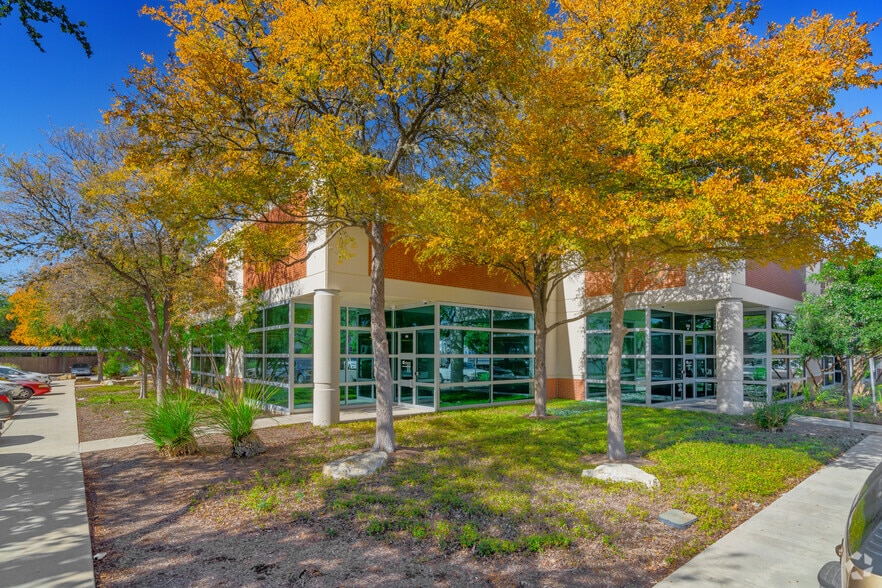 More Photos Of Hausman Rd & University Heights Blvd, San Antonio Unknown For Lease