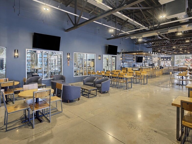 More Photos Of 39 West St, Pittsboro Restaurant For Lease