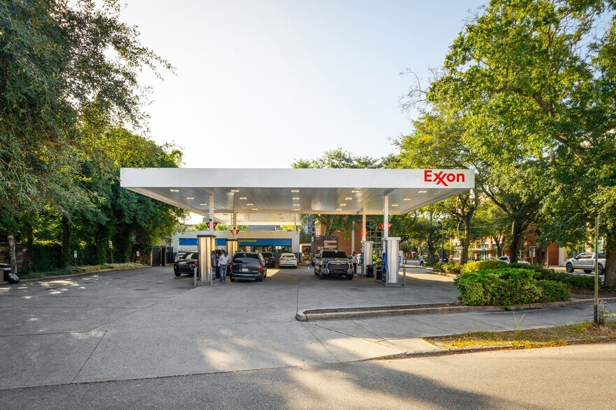 Primary Photo Of 420 Meeting St, Charleston General Retail For Sale