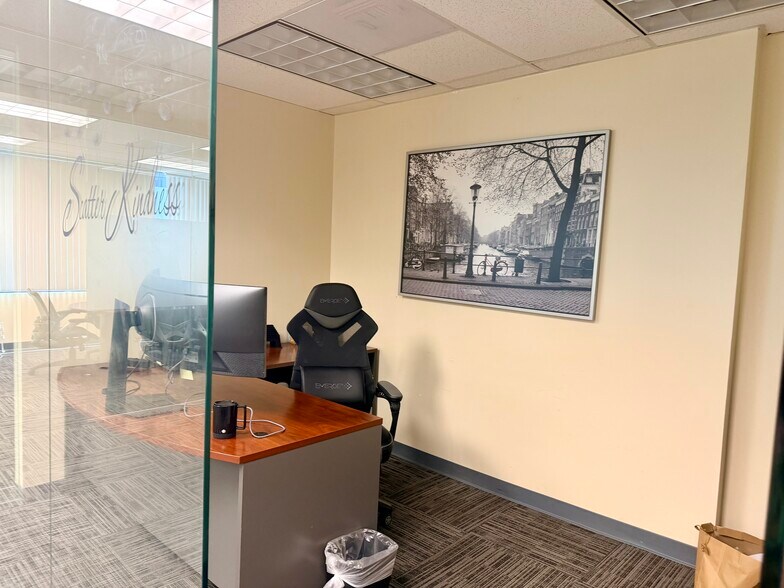 More Photos Of 4725 Mercury St, San Diego Office For Lease