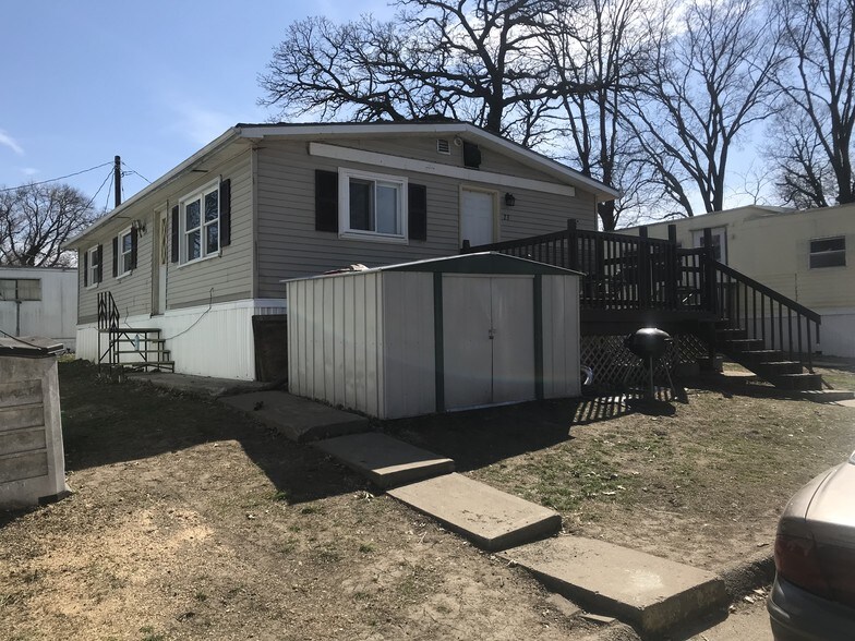 More Photos Of 1424 E Virginia Ave, Des Moines Manufactured Housing Mobile Home Park For Sale
