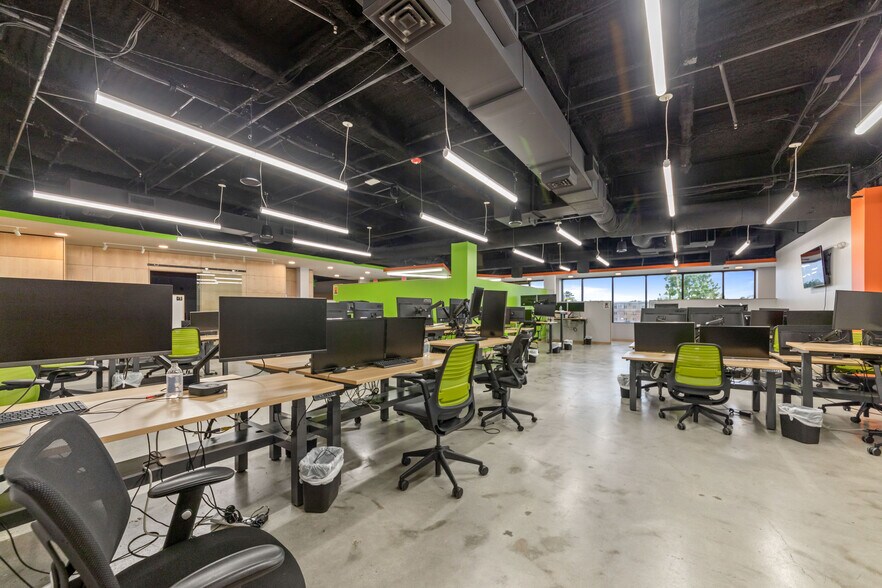 More Photos Of 214 Jefferson St, Lafayette Office For Lease