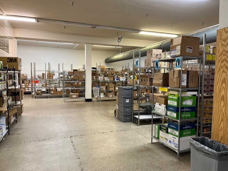 More Photos Of 504 Wilborn Ave, South Boston Office For Sale