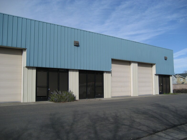 More Photos Of 3200 Dutton Ave, Santa Rosa Light Manufacturing For Lease