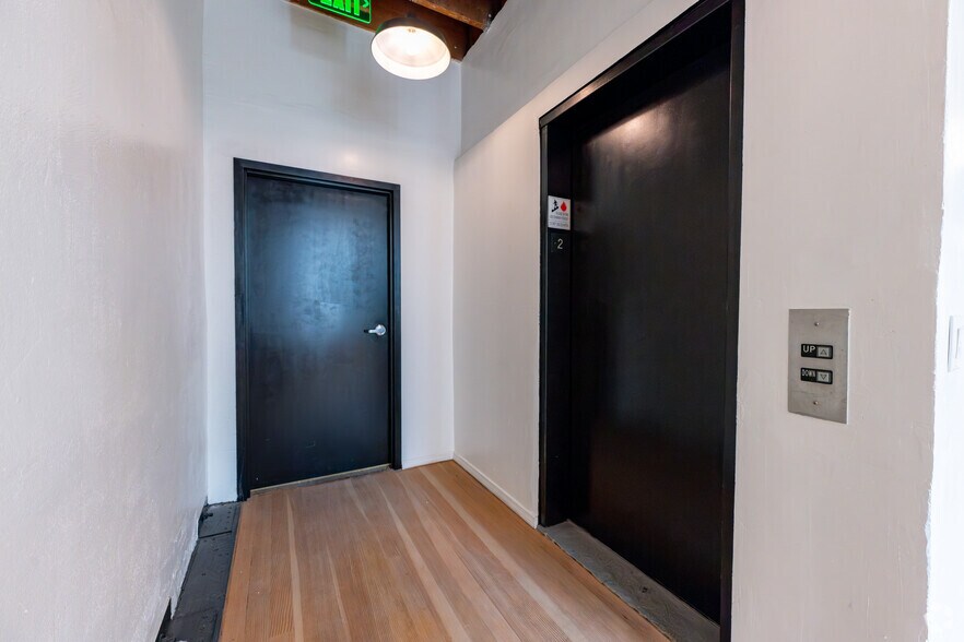 More Photos Of 734 S Main St, Los Angeles Loft Creative Space For Sale