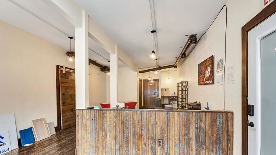 More Photos Of 114 E Main St, Weyauwega Storefront Retail Residential For Sale