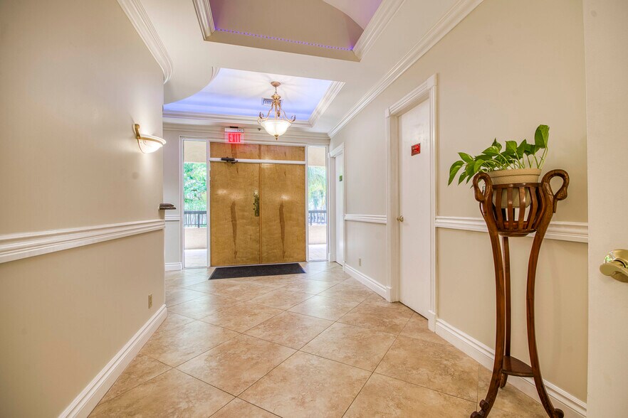 More Photos Of 11211 Prosperity Farms Rd, Palm Beach Gardens Medical For Sale