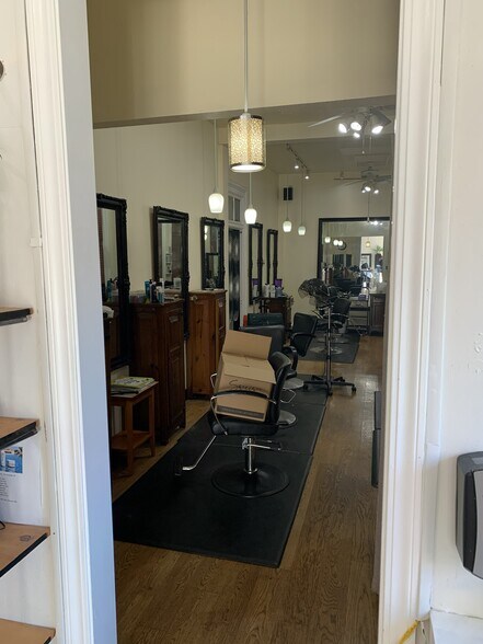 More Photos Of 1401-1409 Castro St, San Francisco Storefront Retail Residential For Lease