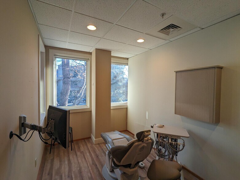 More Photos Of 120 2nd Ave N, Ketchum Medical For Sale
