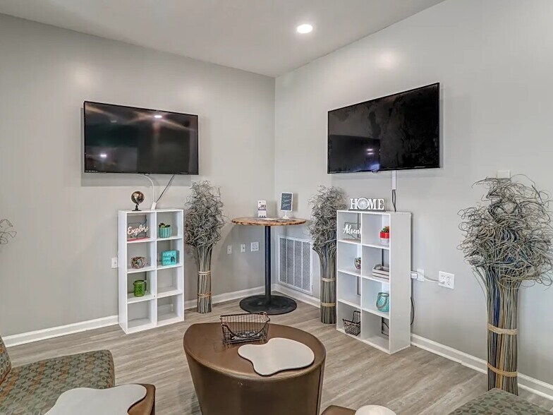 More Photos Of 1300 Independence Place Dr, Hinesville Apartments For Sale