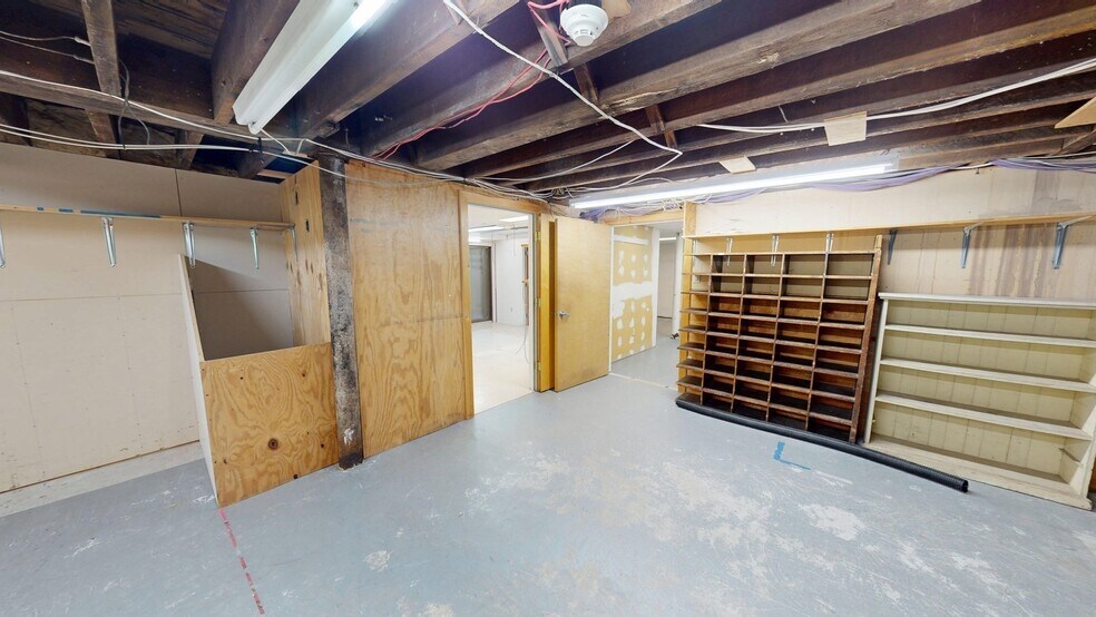 More Photos Of 76 Green St, Boston Flex For Lease