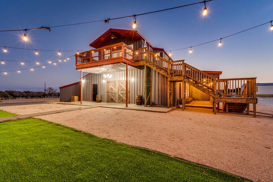 Primary Photo Of 3199 County 2730 Rd, Glen Rose Lodge Meeting Hall For Sale