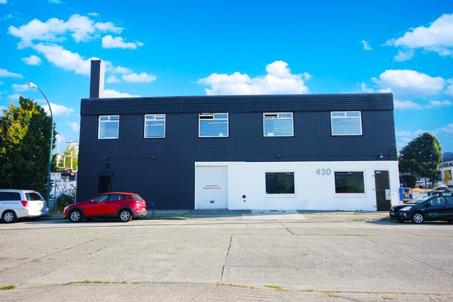 More Photos Of 430 Railway St, Vancouver Loft Creative Space For Lease