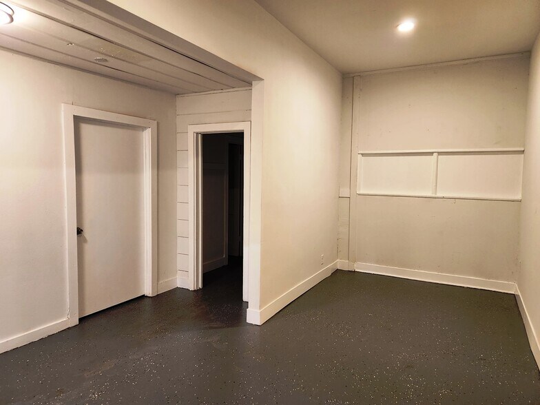 955 Slauson Ave, Los Angeles, CA 90011 Warehouse For Sale