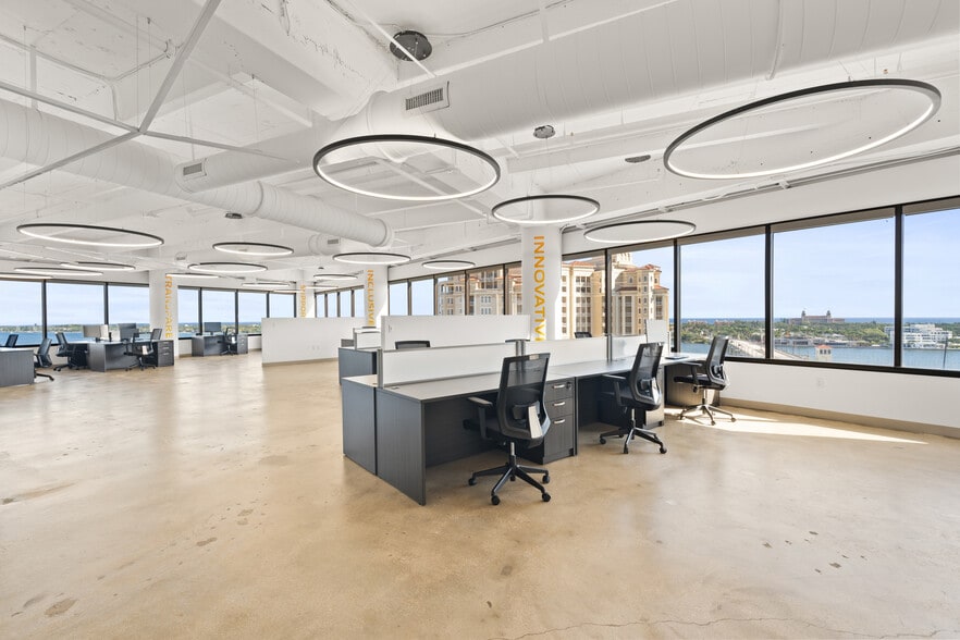 More Photos Of 625 N Flagler Dr, West Palm Beach Medical For Lease