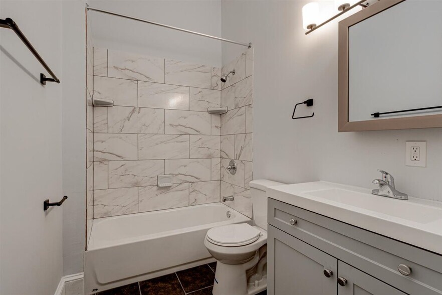 More Photos Of 2116 N Charles St, Baltimore Apartments For Sale