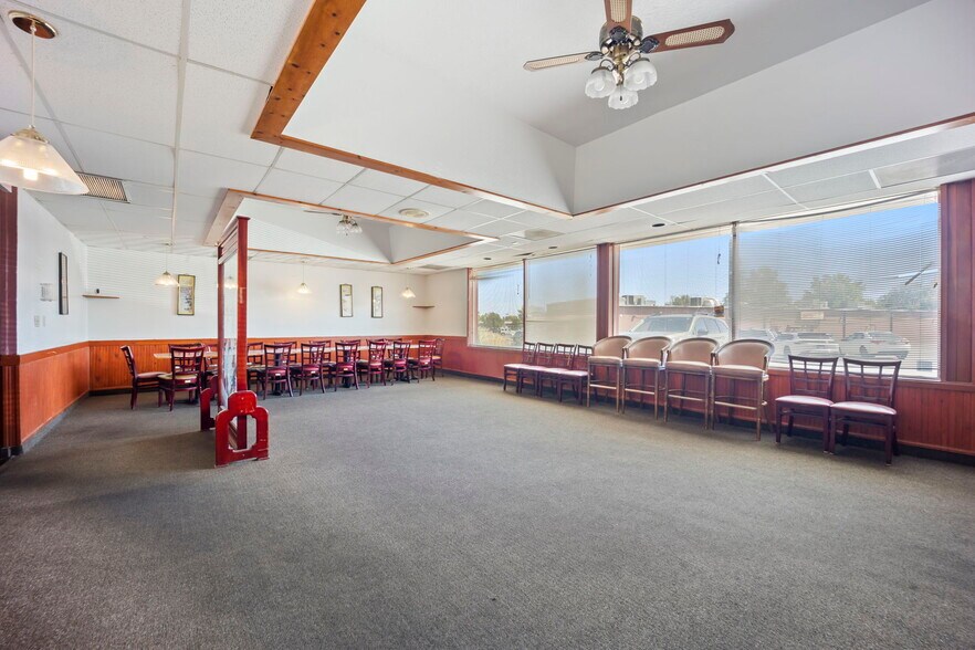 More Photos Of 3400 W Northern Ave, Pueblo Restaurant For Sale