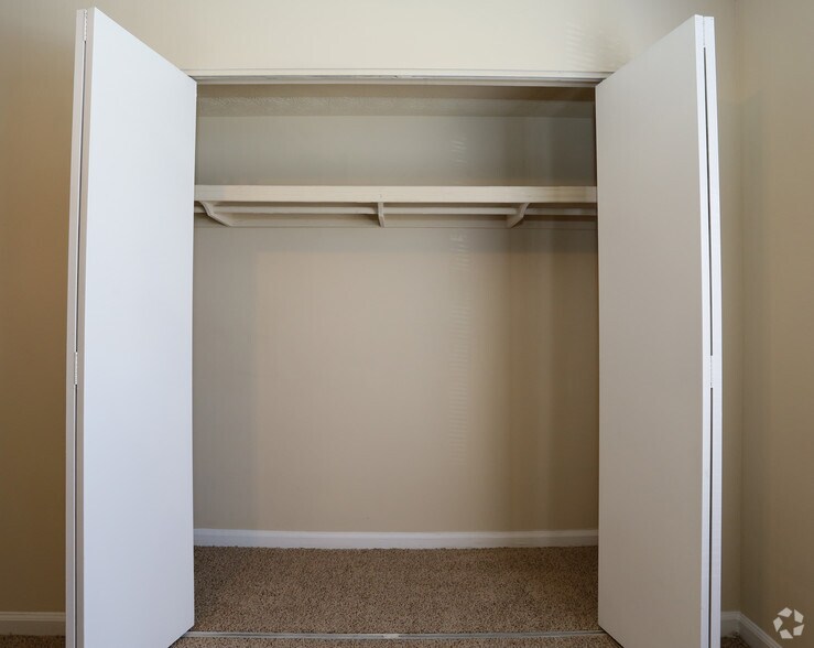 More Photos Of 360 Riverside Pkwy, Austell Apartments For Sale