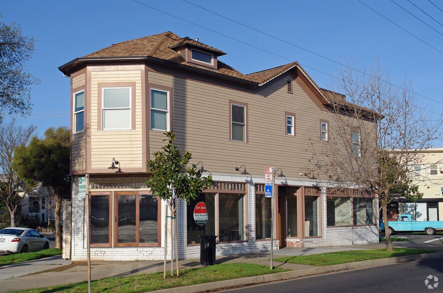 Primary Photo Of 3300 Broadway St, Sacramento Storefront Retail Office For Lease