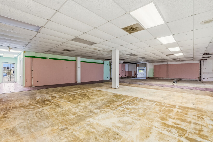 More Photos Of 1635 14th Ave, Vero Beach Office For Lease