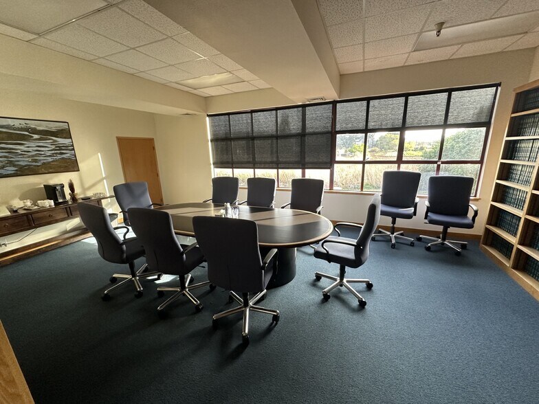 More Photos Of 26385 Carmel Rancho Blvd, Carmel Office For Sale