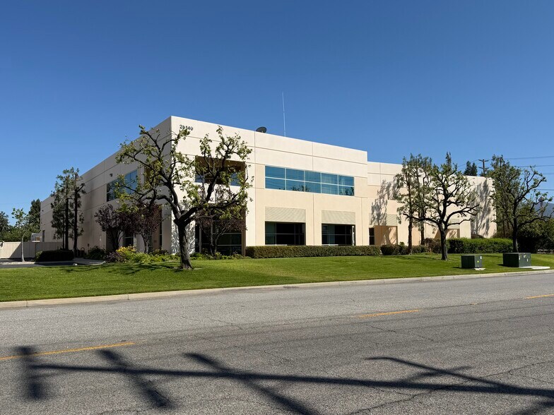 More Photos Of 26140 Avenue Hall, Valencia Manufacturing For Lease