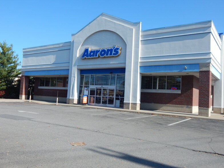 More Photos Of 1035 State St, Schenectady Freestanding For Sale