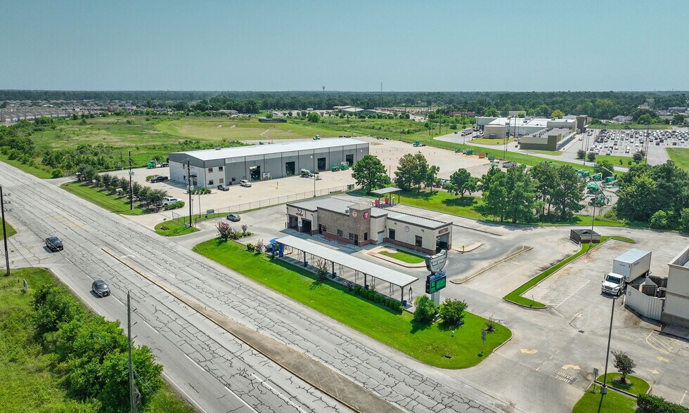 More Photos Of 2858 Treaschwig Rd, Houston Carwash For Sale