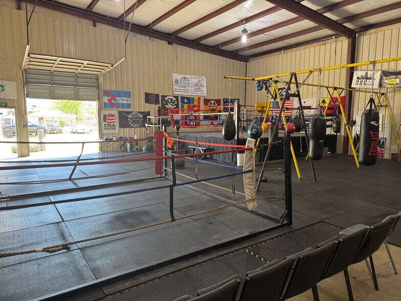 More Photos Of 2058-2060 E Texas St, Bossier City Freestanding For Lease