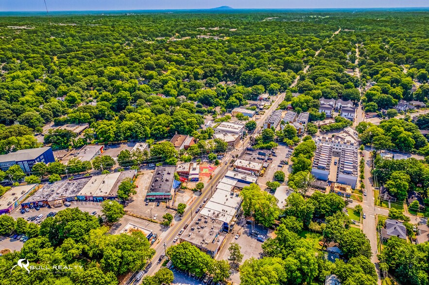 More Photos Of 1336 Glenwood Ave, Atlanta Restaurant For Sale